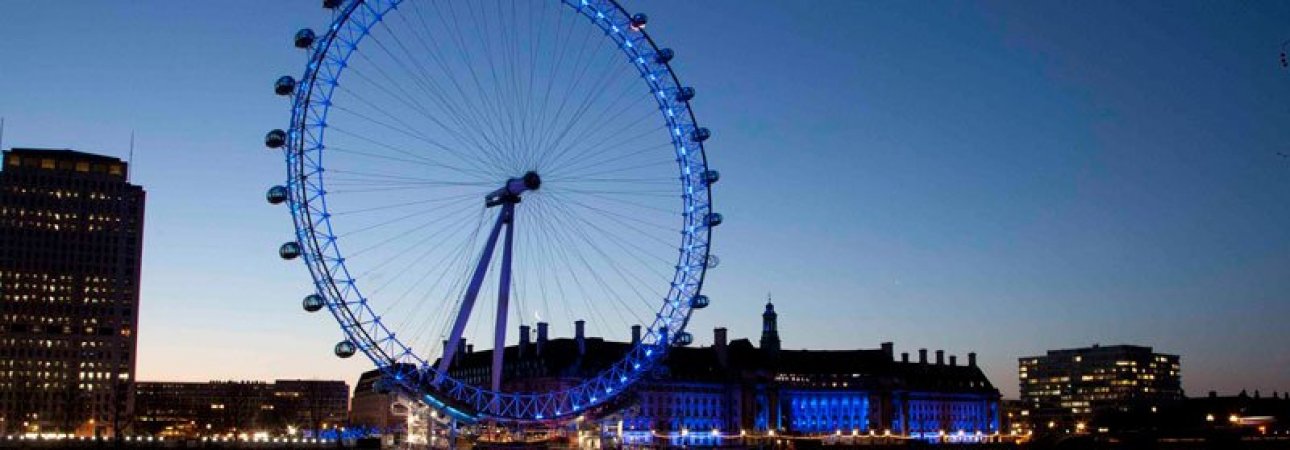 romantic millenium wheel THE LONDON EYE