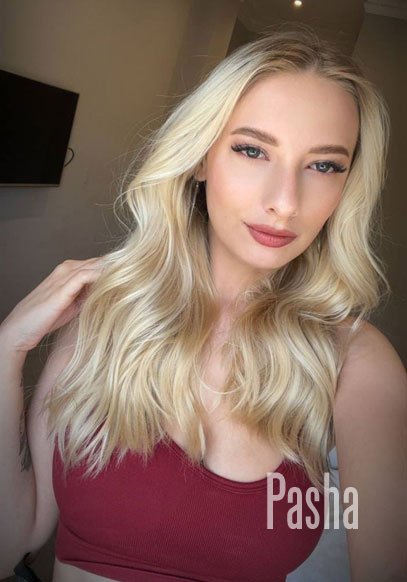 blonde london escort WAVE