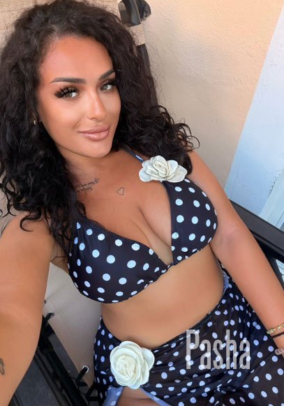 busty london escort CANDY