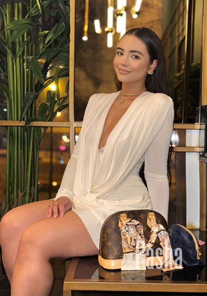 elite london escort ALAYA