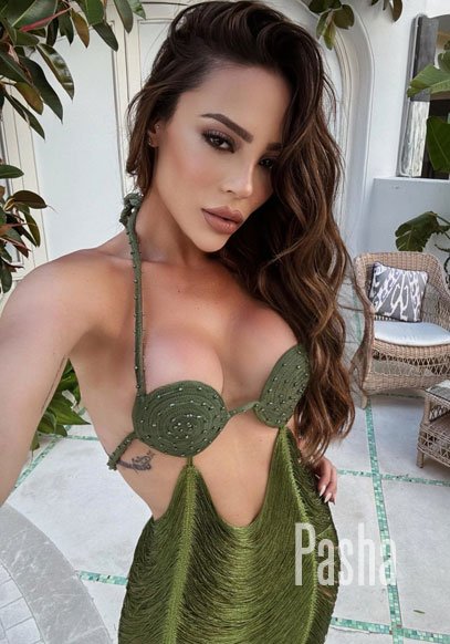 open minded london escort ALPINE