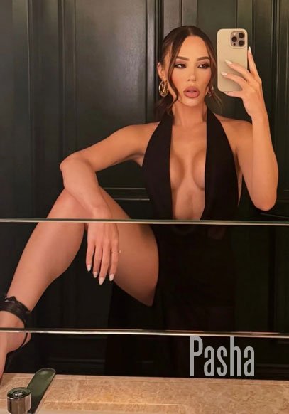 open minded london escort ALPINE