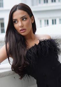 high class london escort DENELLY