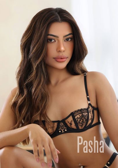 elite london escort MANNU