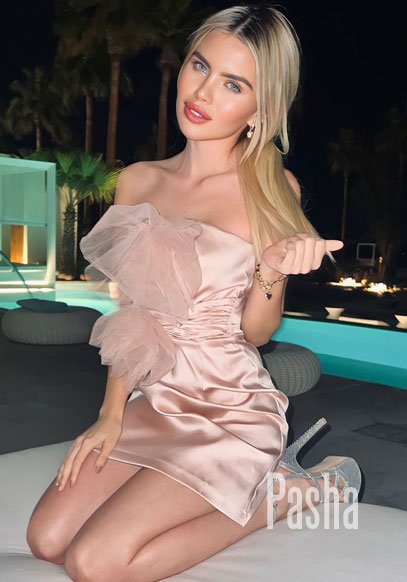 high class london escort RONDA