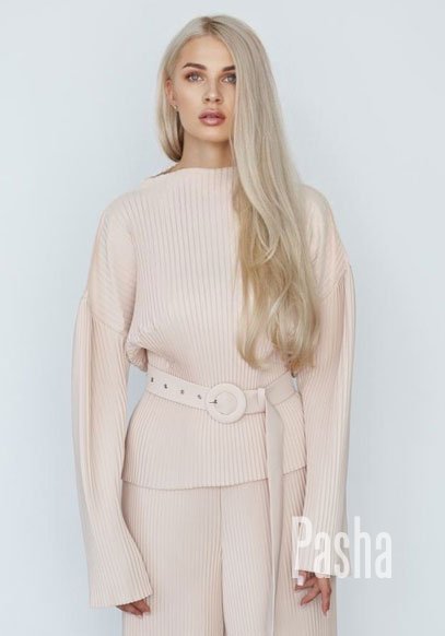 elite london escort ALAMIA