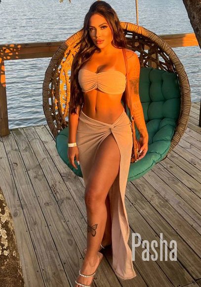 open minded london escort ALTAIRA
