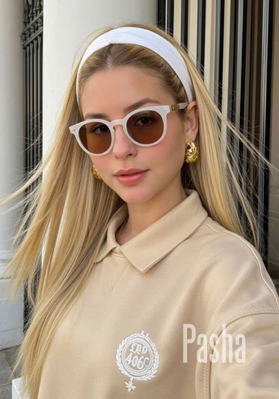 open minded london escort CARTOON