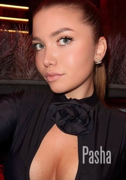 high class london escort CENTELLA