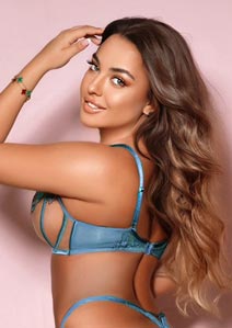 open minded london escort KARIS