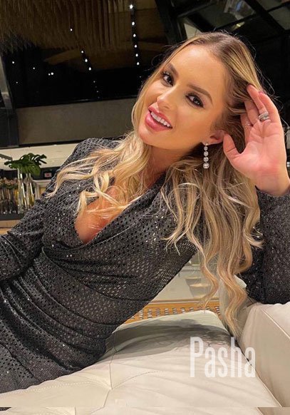 mature london escort KAMEYA