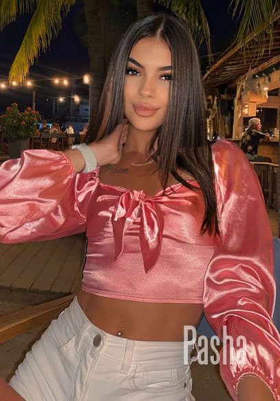young london escort LAGUNA