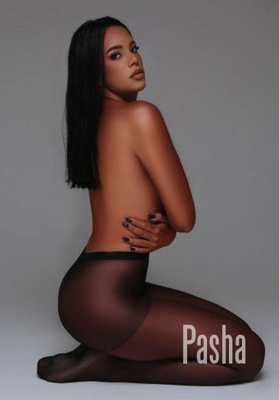 open minded escort LORENA