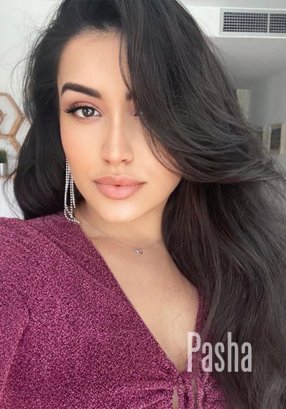 busty london escort MAGDA PASHA