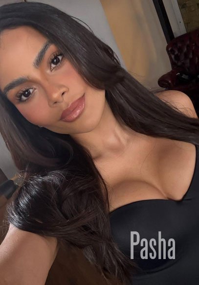 busty london escort MAPLE 