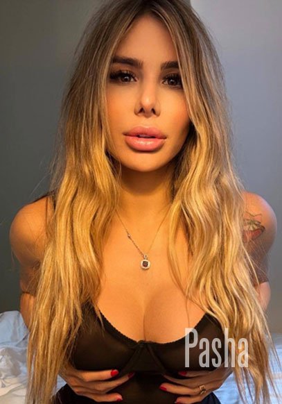 busty london escort PROSPERA