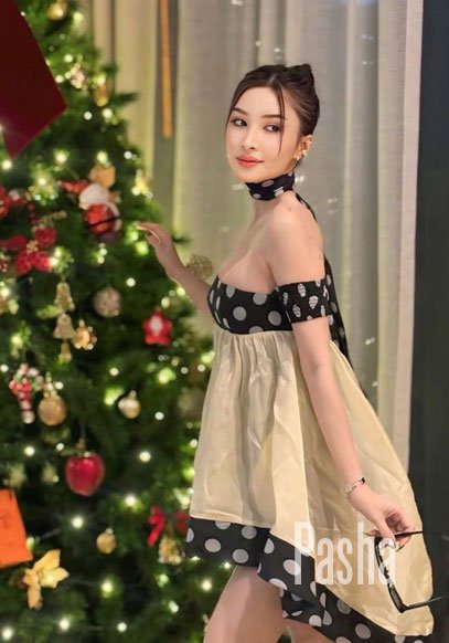 mature london escort DANAY