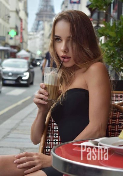 young london escort ARYA 