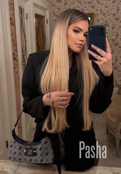 blonde london escort POENA